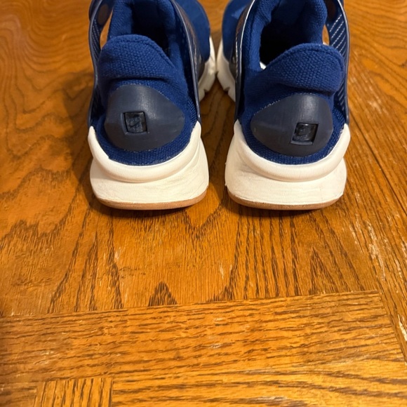 Nike Sock Dart Sneaker in Coastal Blue Obsidian Women's Sz 9 848475-400 Casual - Picture 12 of 16